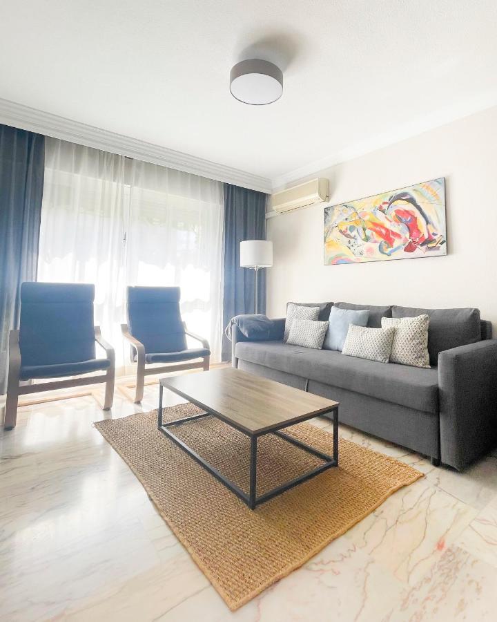 Holidays2Malaga Tomas De Echeverria 150 Mts To Beach & High Speed Wifi & Parking Apartment Exterior foto
